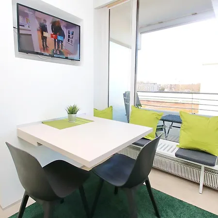 Trelleborgallee, 189 Apartment